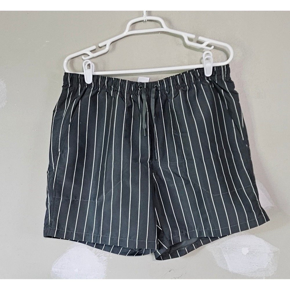 DSG Mens 6 Inch Rec Short Medium Green White Striped Relaxed Fit NWT